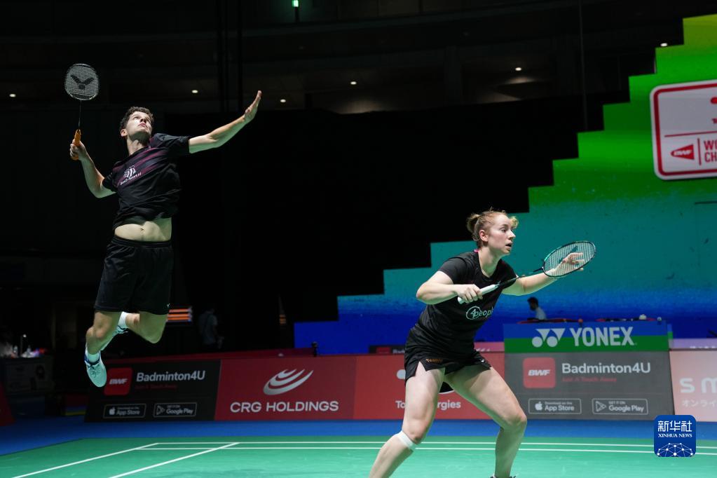 伤病的登贝 伤病的登贝