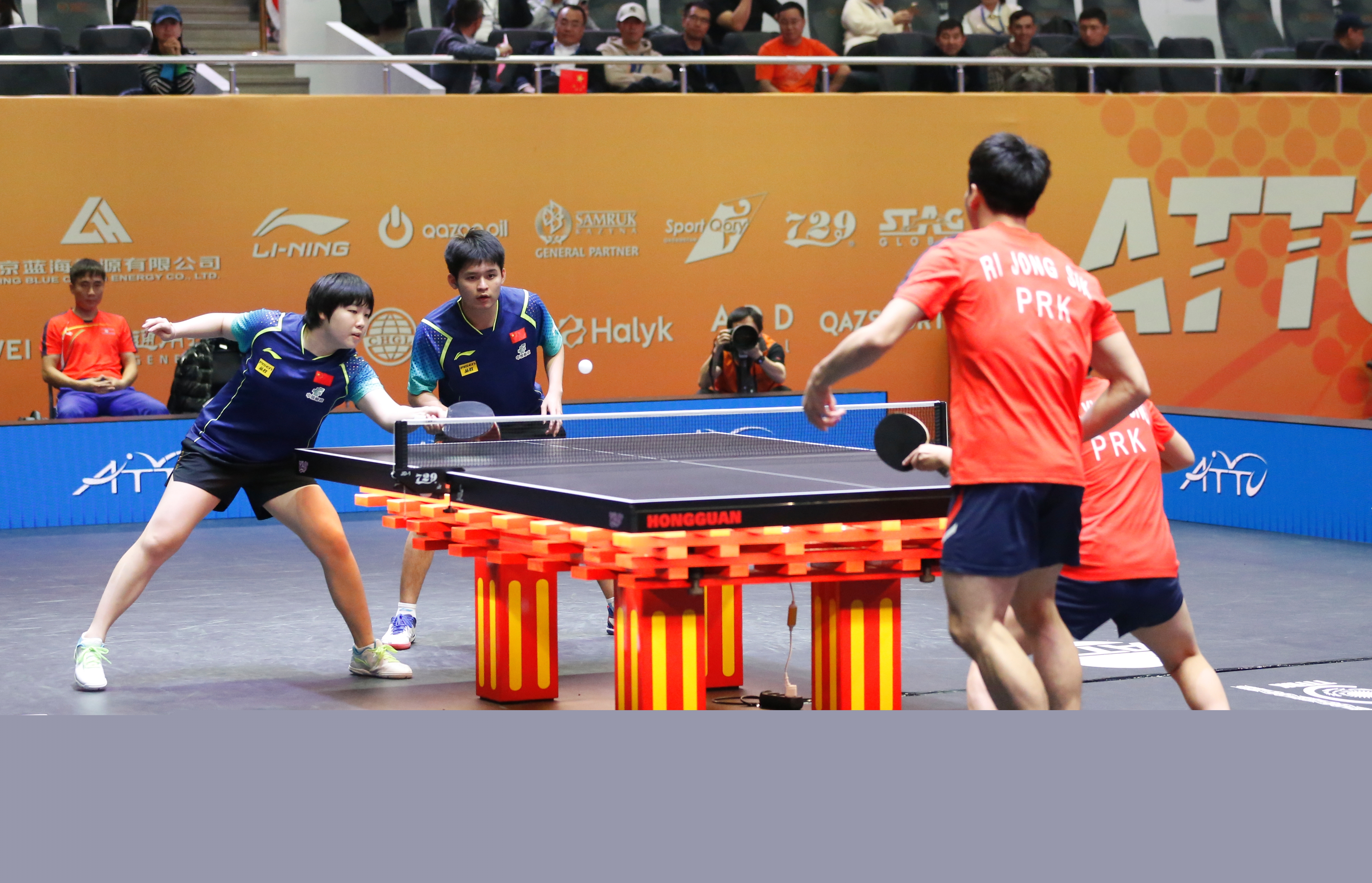 在激烈的国 在激烈的国