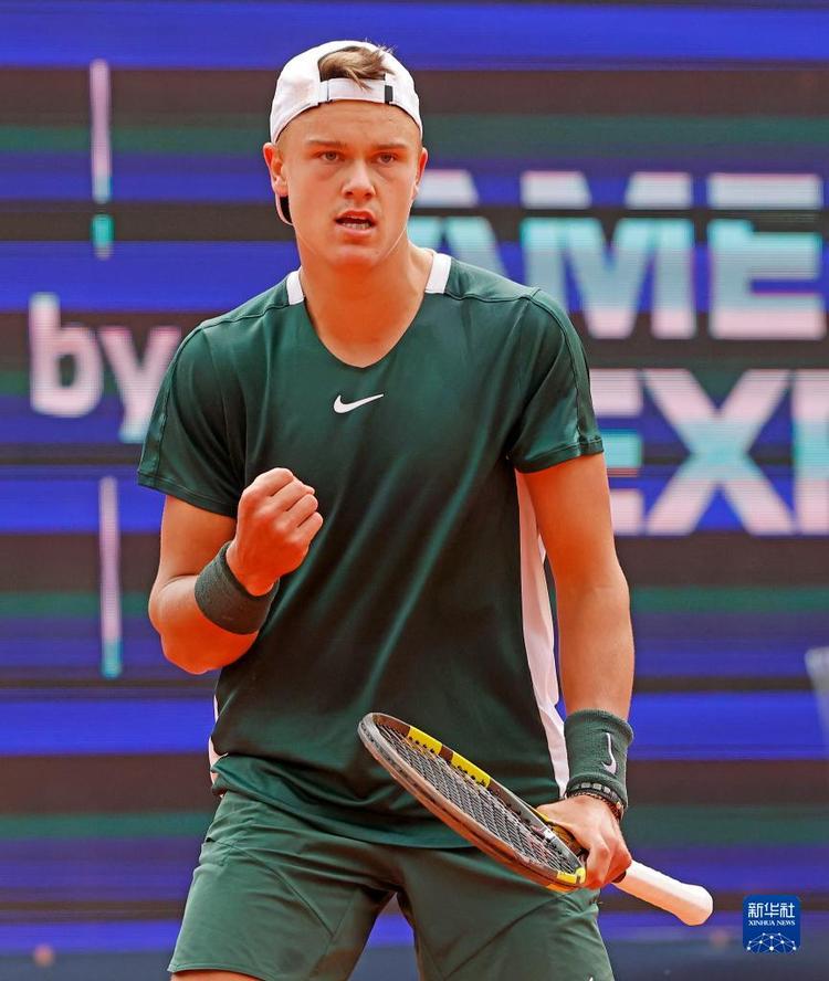 蒯曼战胜王 蒯曼战胜王