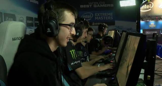 间压力下做 间压力下做