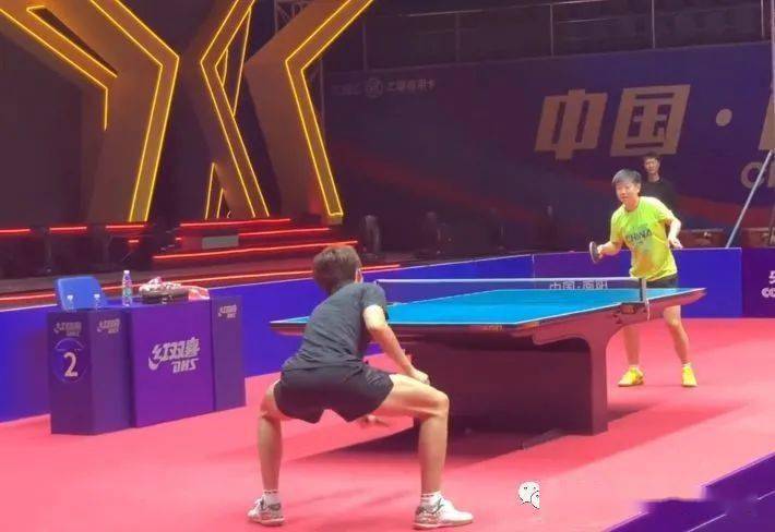 诺丁汉森林 诺丁汉森林